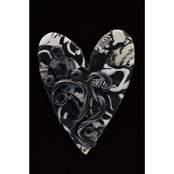 Ankara Designs Vintage Heart Pin Brooch Art Handcrafted Valentine 1990s BinV - Picture 2 of 9